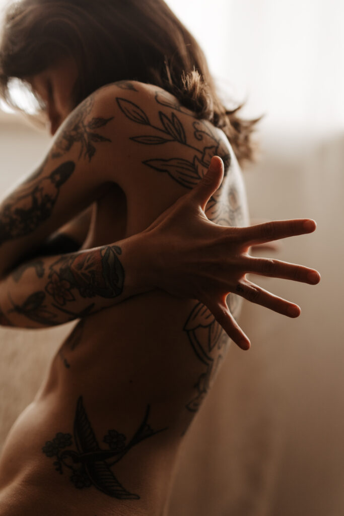 body photography, female body, inked body, inked woman portraits, nude art photography