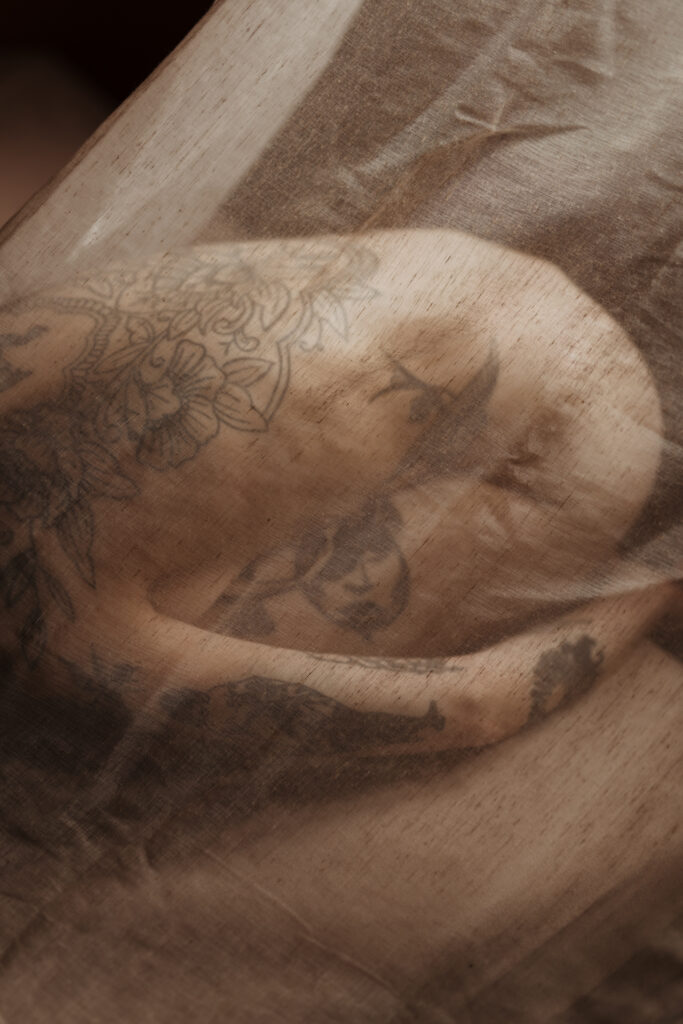body photography, female body, inked body, inked woman portraits, nude art photography