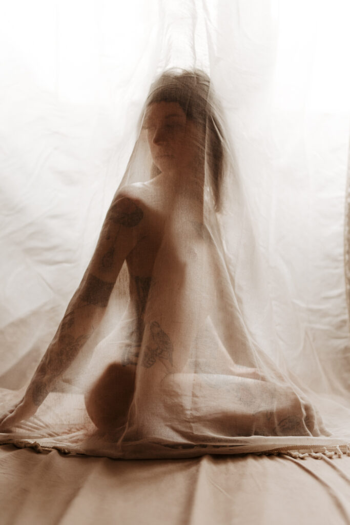 body photography, female body, inked body, inked woman portraits, nude art photography